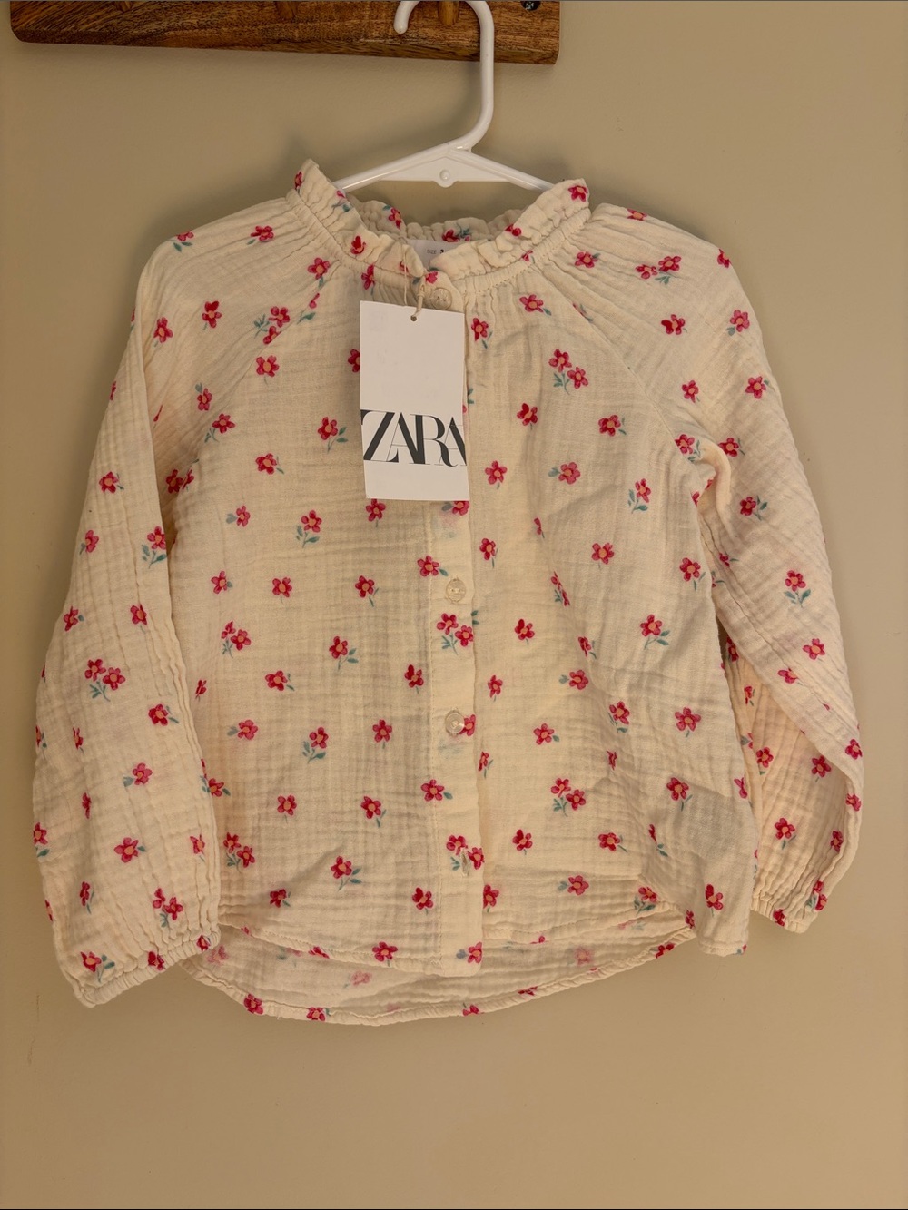 NWT Zara floral blouse